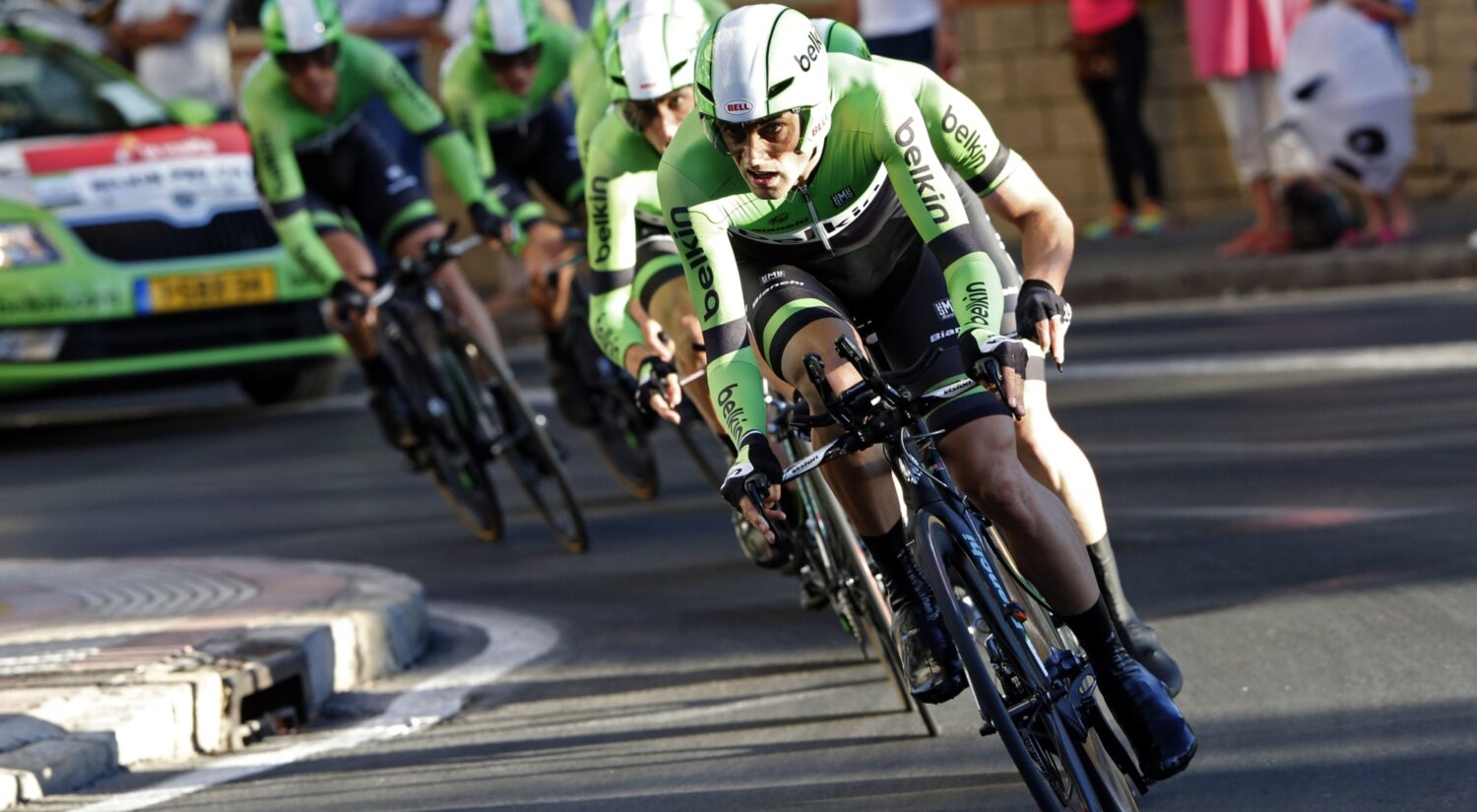 			© Team Belkin tijdens de ploegentijdrit van de Vuelta in 2014
	