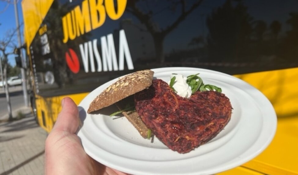 Valentine's Day recipe: love burger